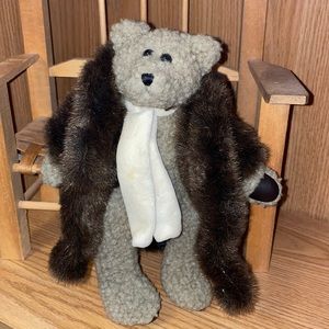 Boyds Bear Skidoo